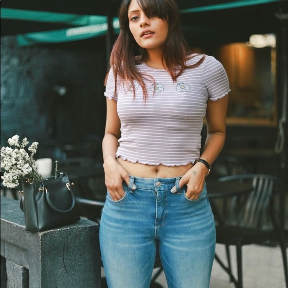 American Eagle Purple Stripe Sunflower Crop Tee